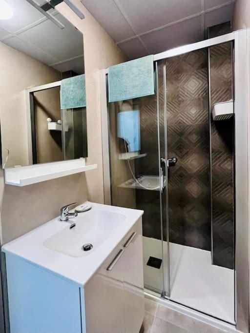 Lovely Apartment Close By City Center Málaga Exterior foto